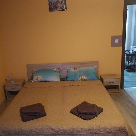 Apartament Edelvais Varna Esterno foto