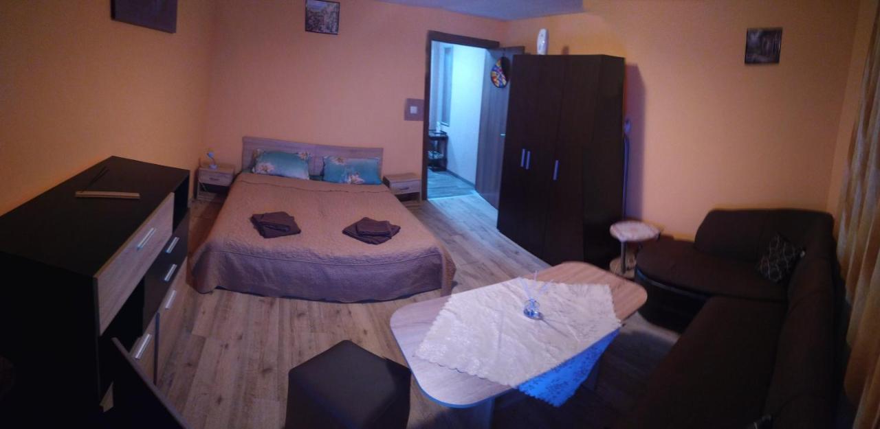 Apartament Edelvais Varna Esterno foto